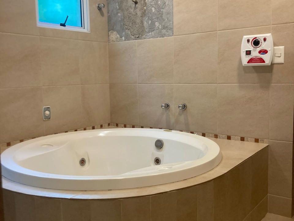 3a0b8c77-ebc6-4e6d-bd33-e46631d441db