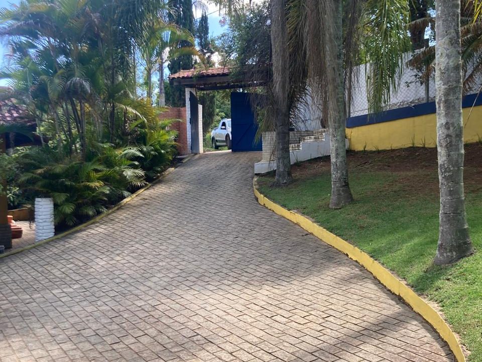 933a0301-a661-4998-aaf7-efa9e307ffc6