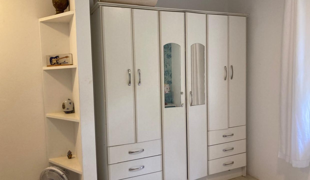 979a2f2d-db2a-4444-a579-7501d04ba8dc